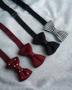 Knitted bow tie