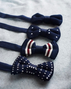 Knitted bow tie