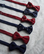 Load image into Gallery viewer, Knitted bow tie
