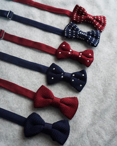 Knitted bow tie